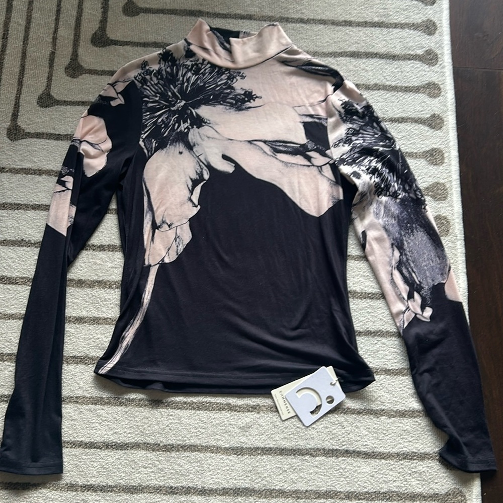 Mock neck long sleeve
